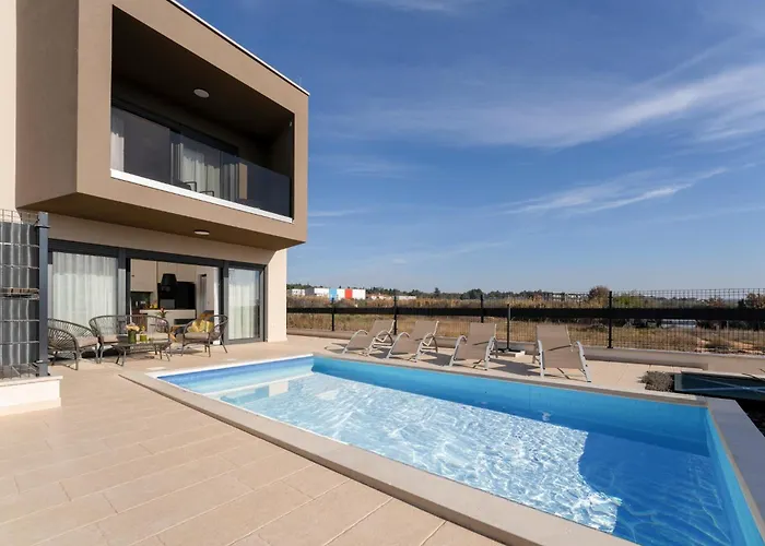 Βίλα Esmeralda Two By Briskva *