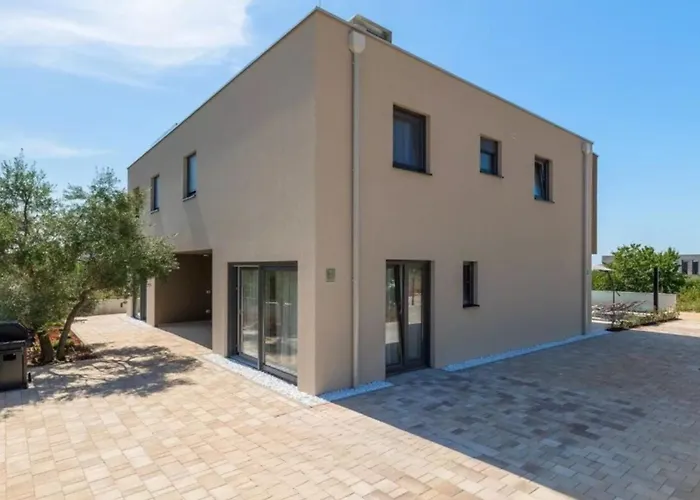 Esmeralda Two By Briskva Βίλα *