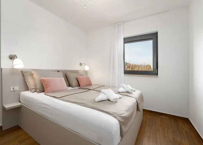 Esmeralda Two By Briskva Βίλα Novigrad Istria