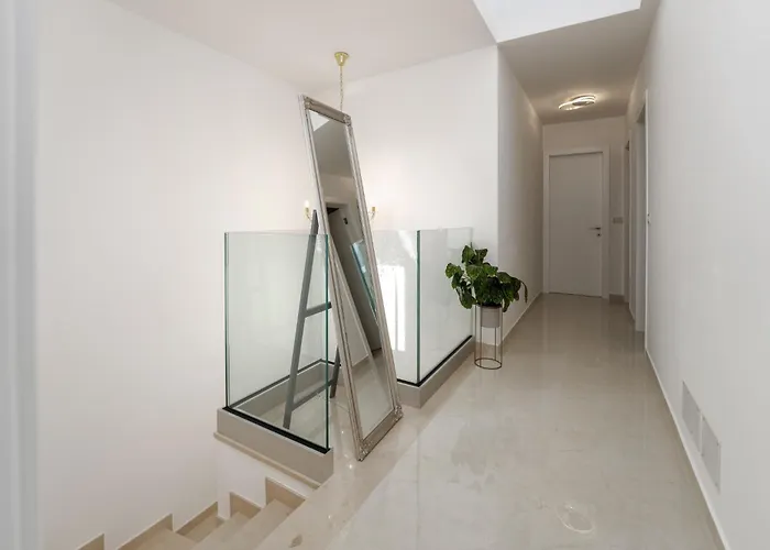 Esmeralda Two By Briskva Novigrad Istria