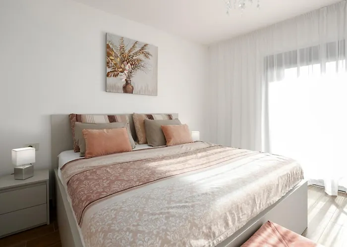 Esmeralda Two By Briskva Novigrad Istria