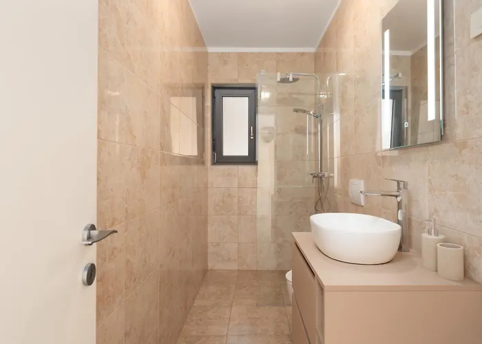 Esmeralda Two By Briskva * Novigrad Istria