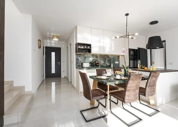 Esmeralda Two By Briskva Βίλα Novigrad Istria