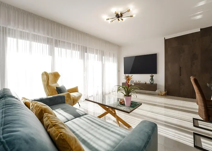 Βίλα Esmeralda Two By Briskva