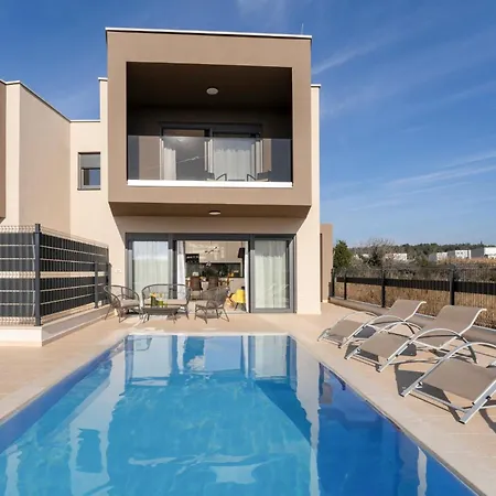 Villa Esmeralda Two By Briskva