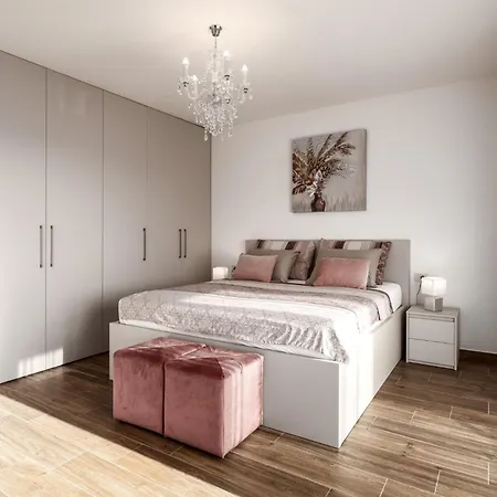 Esmeralda Two By Briskva Villa