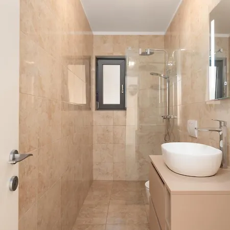 Esmeralda Two By Briskva * Novigrad Istria