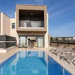 Villa Esmeralda Two By Briskva